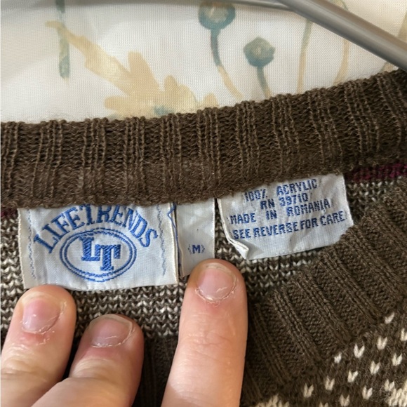 Vintage Men’s Life Trends Reindeer Sweater Size M - Picture 4 of 9